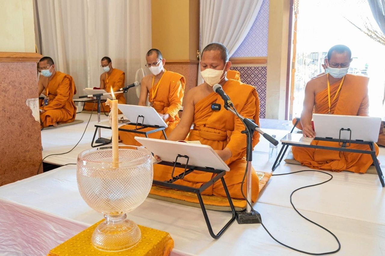 พระเมธีวรญาณ (สายเพชร) รองเจ้าคณะภาค 10 รก.เจ้าอาวาสวัดสุวรรณภูมิพุทธชยันตี 989 จ.สมุทรปราการ เป็นประธานในพิธีสาธยายพระไตรปิฎก.