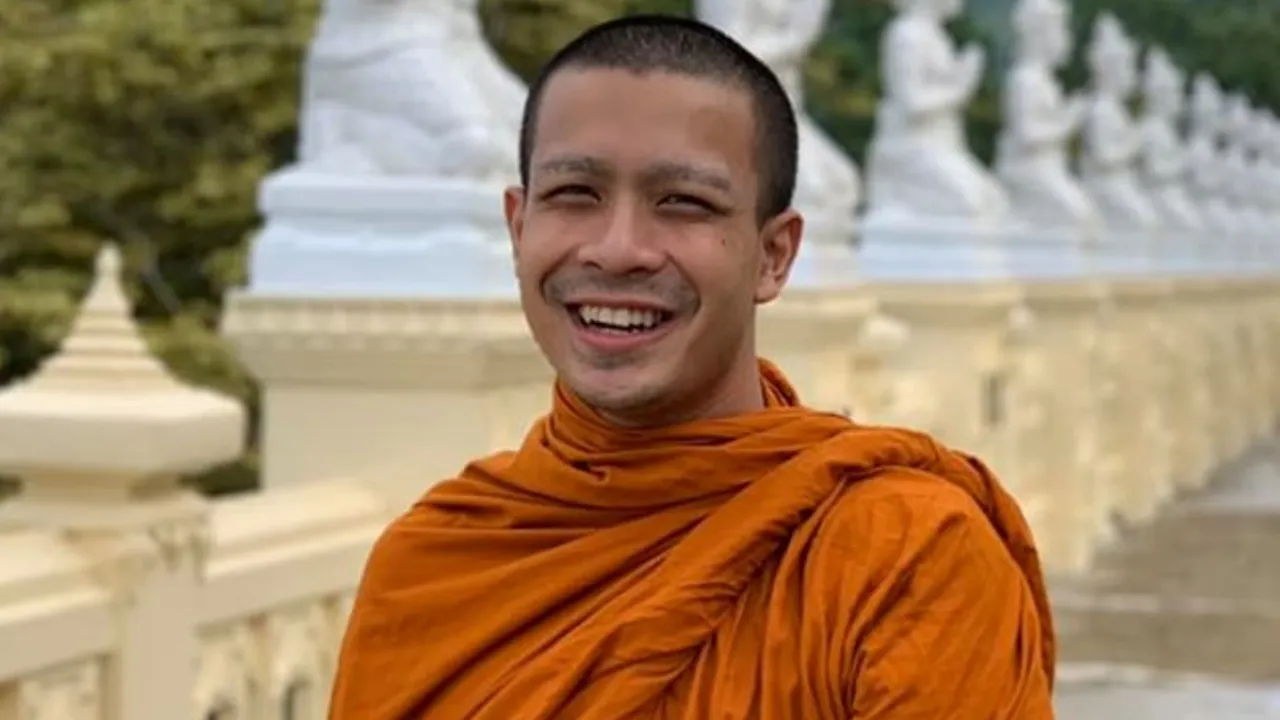 "พระกาโตะ" สึกแล้ว ย้อนดูลำดับเหตุการณ์สะเทือนจีวร