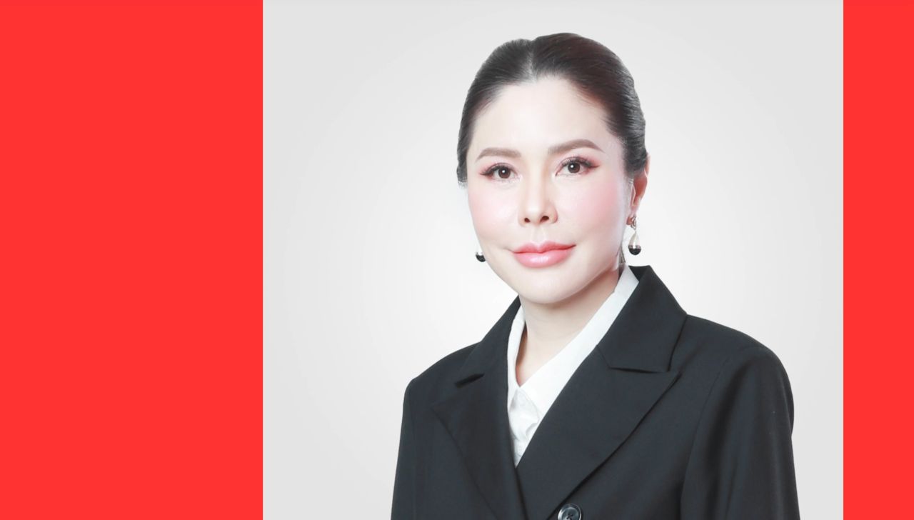 นางประวีณ์นุช อินทปัญญา ลำดับที่ 22 พรรคเพื่อไทย