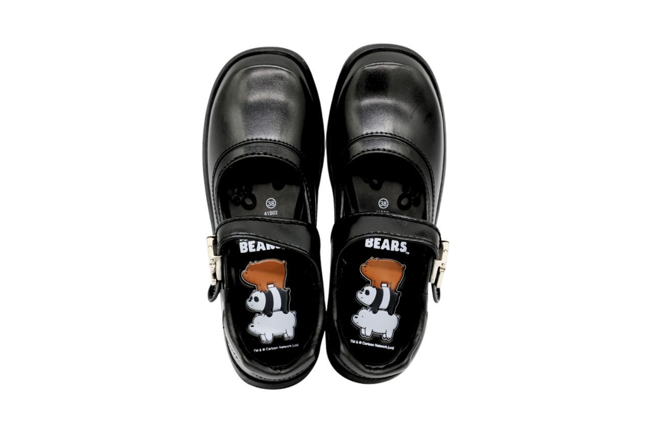 รองเท้านักเรียนหญิง ADDA