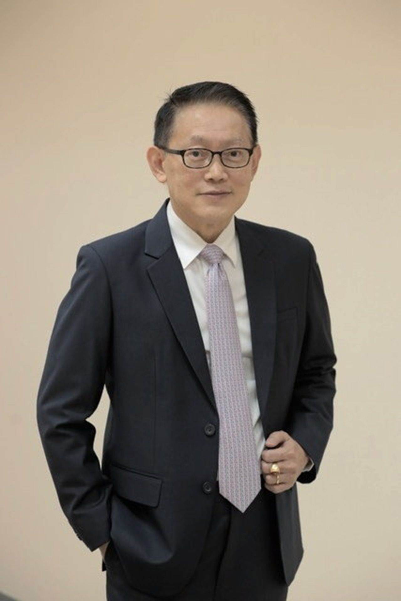 นพ.จเด็จ ธรรมธัชอารี