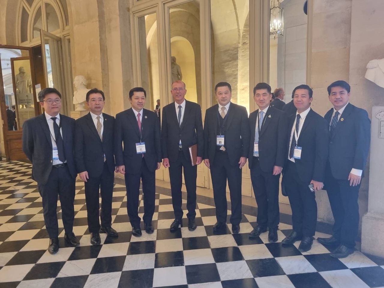 คณะผู้บริหารเครือซีพี เข้าร่วมการประชุมสุดยอดประจำปี Choose France Summit 2023