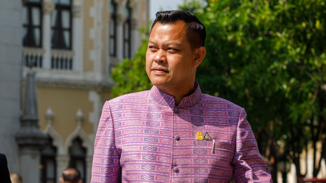 เลือกตั้ง 66 "ธนกร" ติงพรรคคนรุ่นใหม่ตะโกนใส่ "บิ๊กตู่" ไม่ให้เกียรติกัน