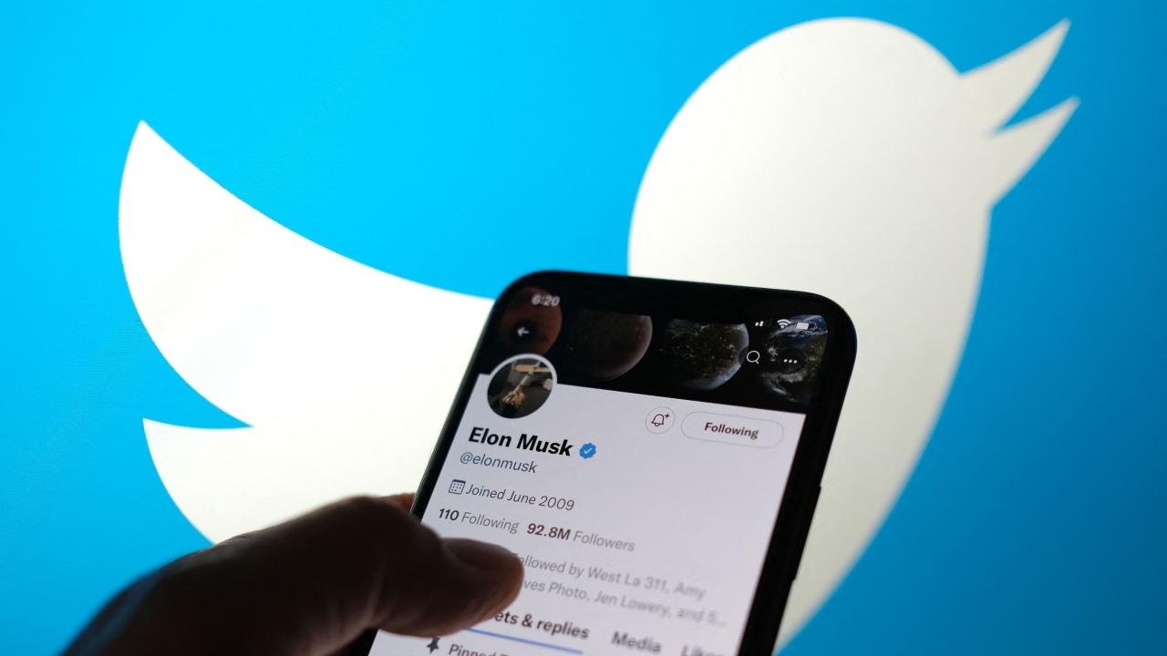 Twitter คืนติ๊กถูกสีฟ้าให้กับบัญชีที่เป็นคนดัง ตั้งเงื่อนไขเฉพาะบัญชีที่มีผู้ติดตามเกิน 1 ล้านคน
