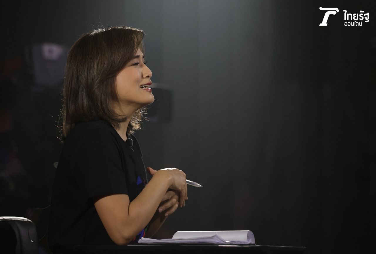 จอมขวัญ หลาวเพ็ชร์