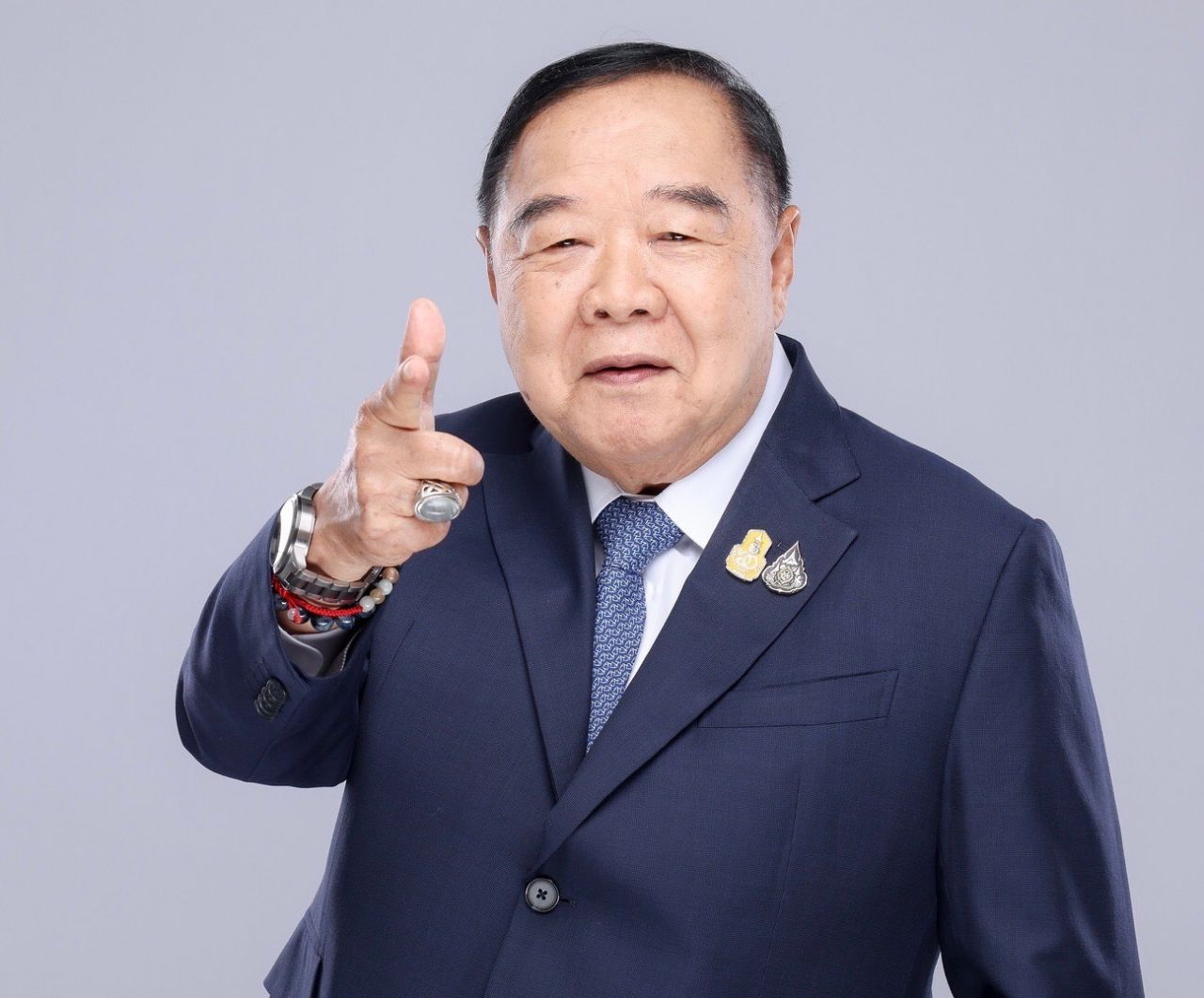 พล.อ.ประวิตร วงษ์สุวรรณ