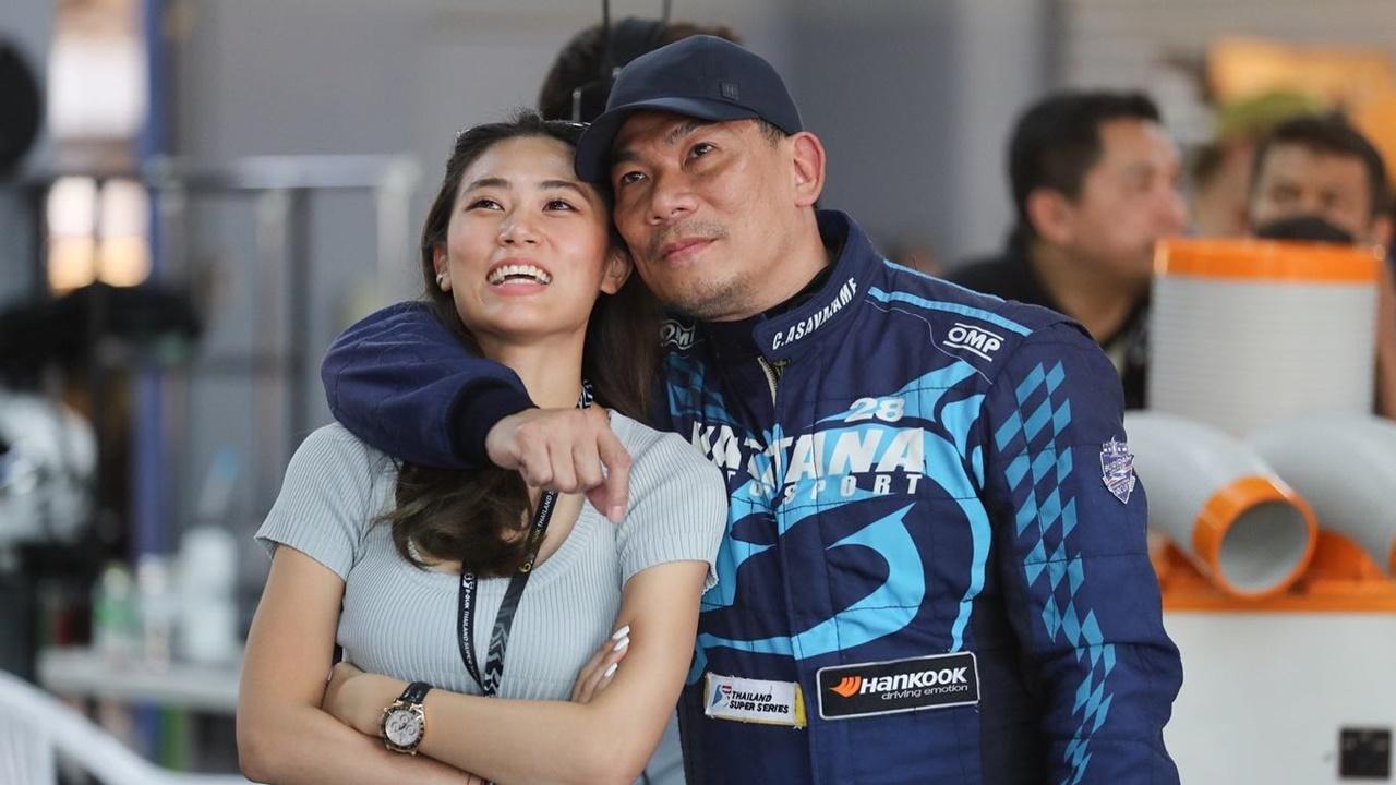 เพลง ชนม์ทิดา มอบของขวัญให้พ่อ เอ๋ ชนม์สวัสดิ์ เผยภาพความทรงจำ (คลิป)