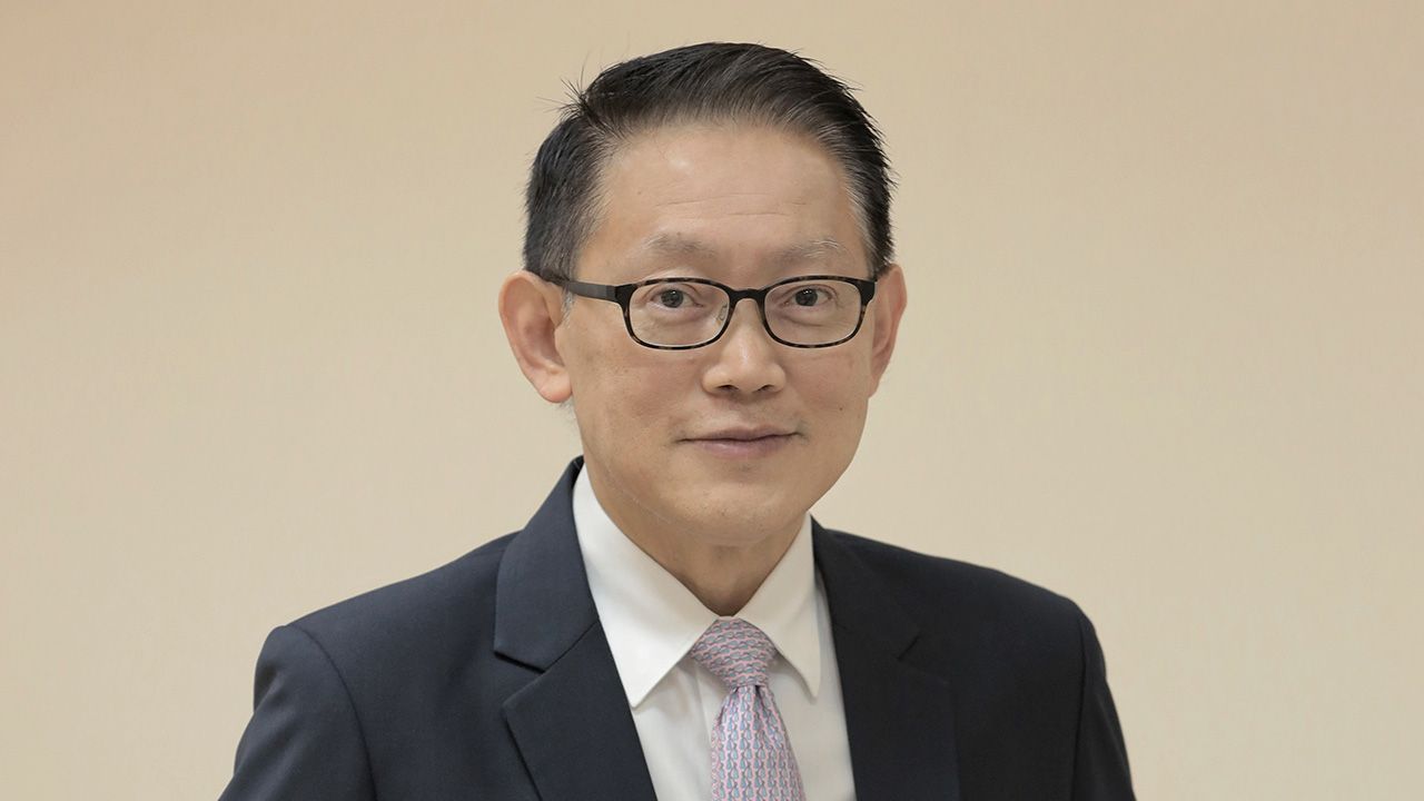 นพ.จเด็จ ธรรมธัชอารี