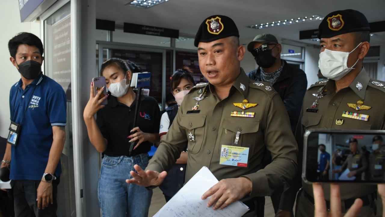 พล.อ. พ่อ "อิคคิว" พบตำรวจ 25 เม.ย. ให้ปากคำปืนที่ลูกใช้ก่อเหตุ ไม่ชัดผิดหรือไม่