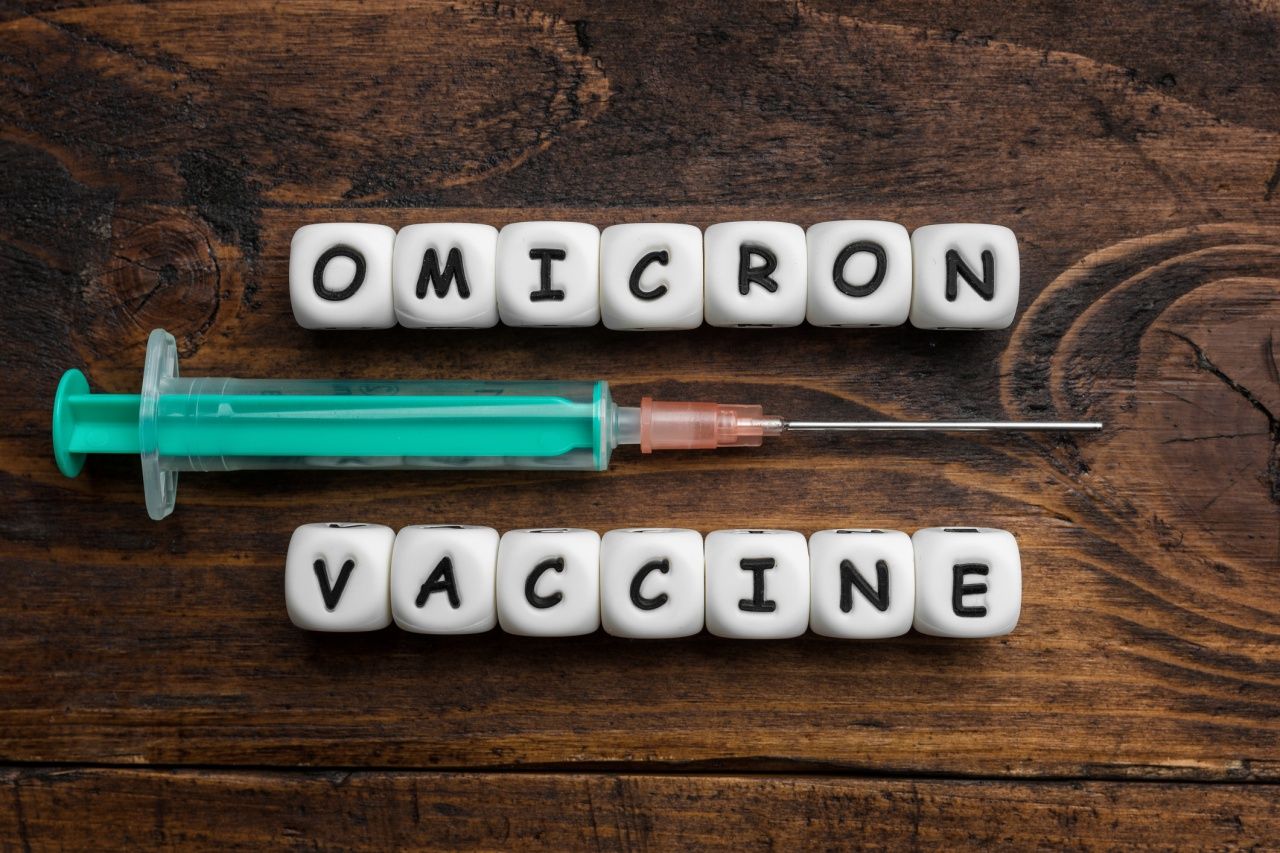 วัคซีนโควิด bivalent (ไบวาเลนต์) เป็นวัคซีน 2 สายพันธุ์ประกอบด้วยสารพันธุกรรม mRNA ของไวรัสโควิด-19 สายพันธุ์ดั้งเดิม (Wuhan-Hu-1) และ mRNA ของโควิดสายพันธุ์โอมิครอนอย่างละครึ่ง