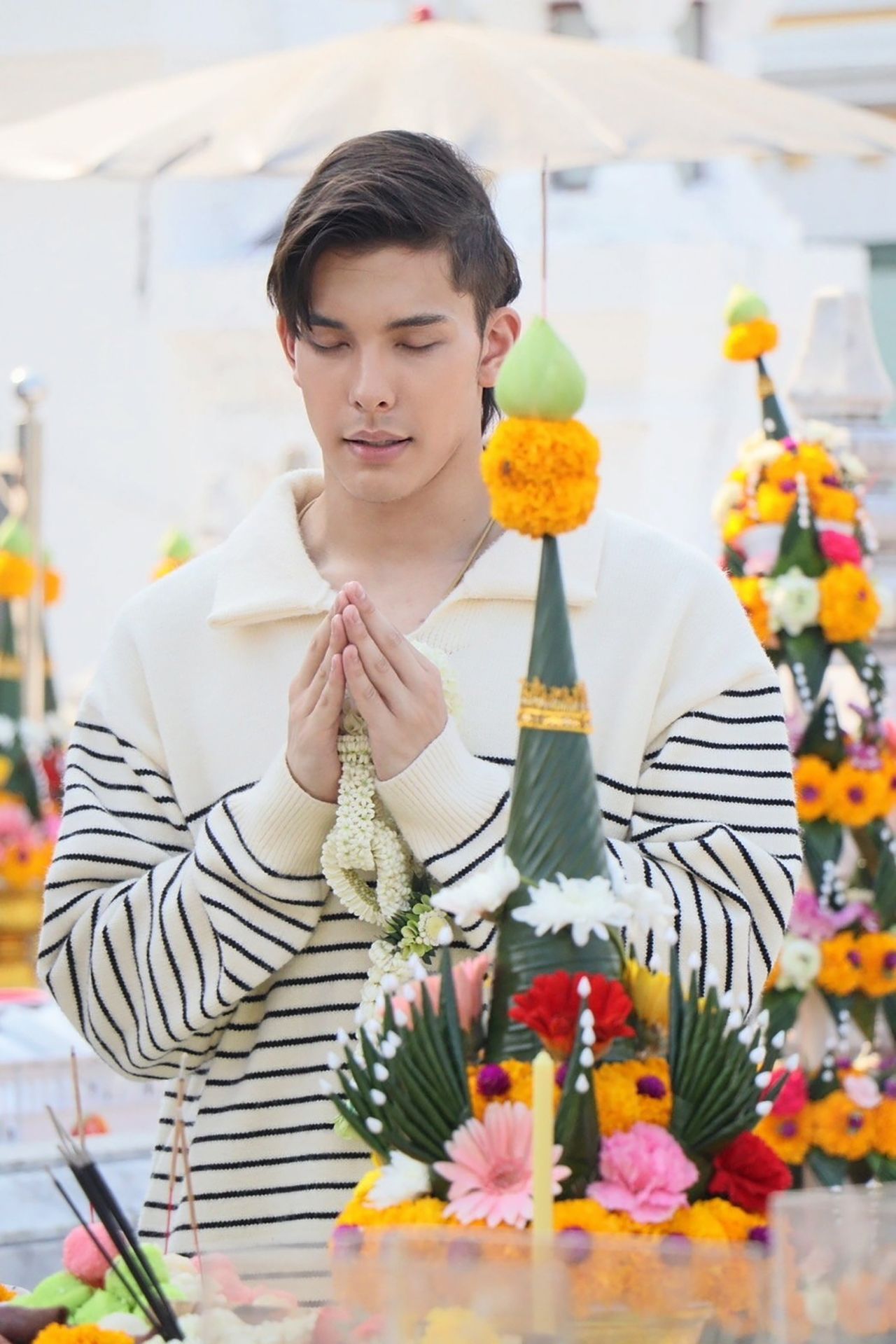 อธิษฐานจริงจังมาก