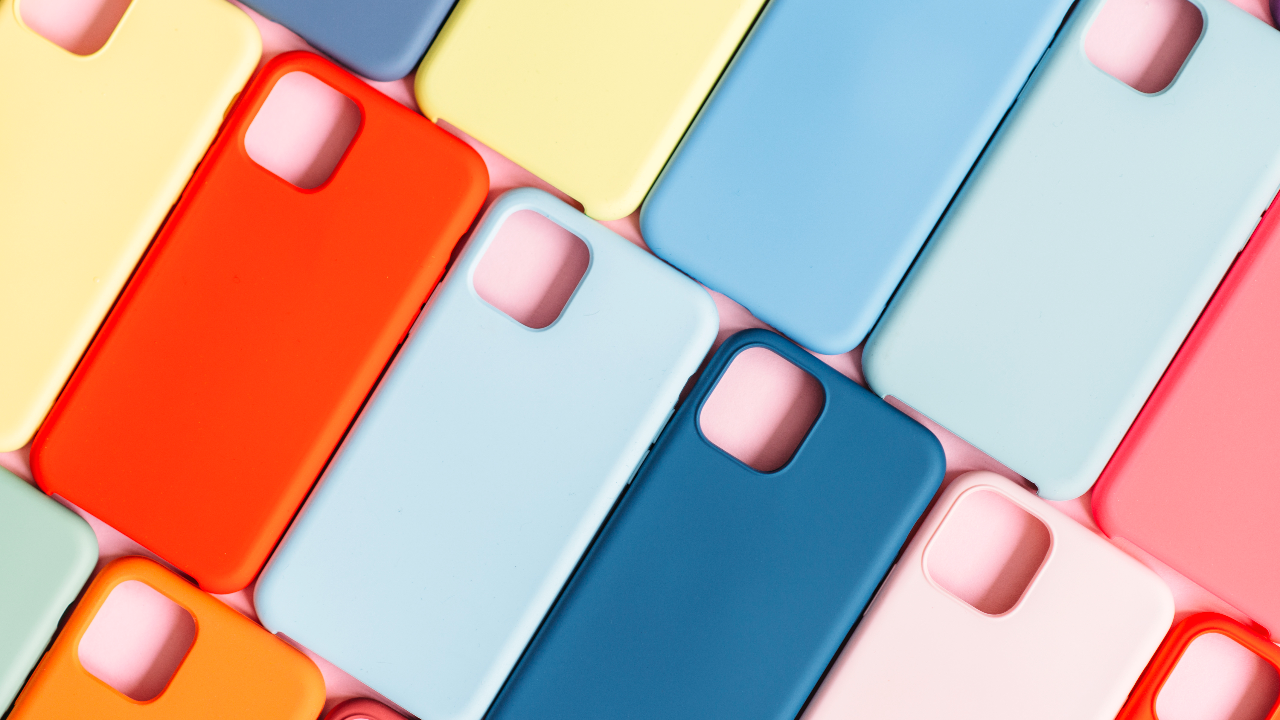 สีเคสมงคล 2566 ตามวันเกิด เสริมงานดี ความรักปัง สายมูต้องเช็ก