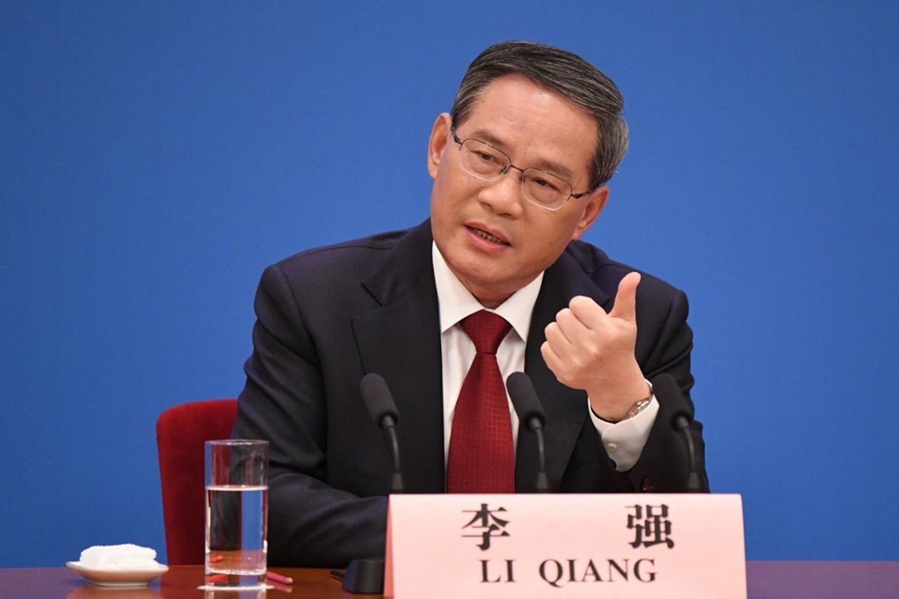 หลี่ เฉียง นายกรัฐมนตรีคนใหม่ของจีน