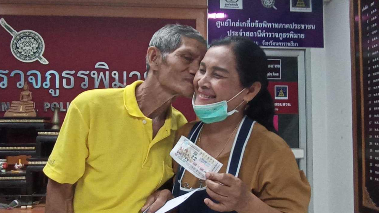 อดีตสมภารวัย 72 ดวงดี ตามซื้อทะเบียนรถ ถูกรางวัลที่ 1 พ่วงเลขท้าย 2 ตัว