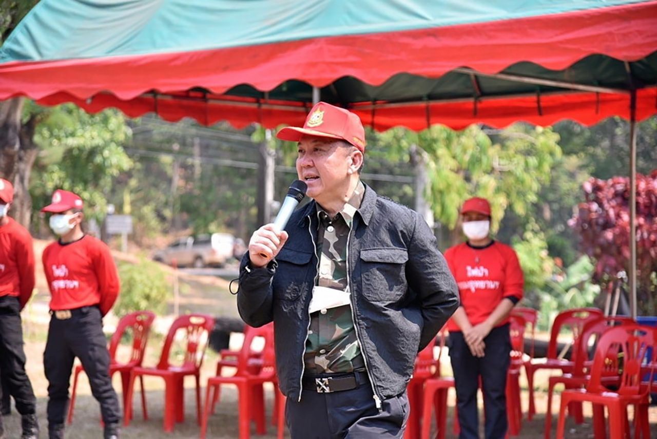 จตุพร บุรุษพัฒน์