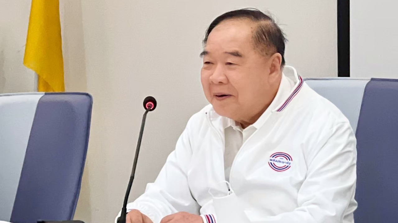 เลือกตั้ง 2566 : "บิ๊กป้อม" อวยพรวันนักข่าว ช่วยนำพาประเทศก้าวข้ามขัดแย้ง