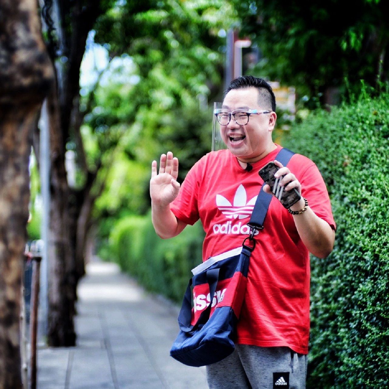 ก่อนที่เขาจะป่วยเป็นเส้นเลือดสมองแตก เกี้ยแซ่บบเคยมีน้ำหนักมากกว่า 100 กิโลกรัม ซึ่งปัจจุบันเขาลดลงไปได้กว่า 20 กิโลกรัมและทำให้สุขภาพแข็งแรงขึ้น