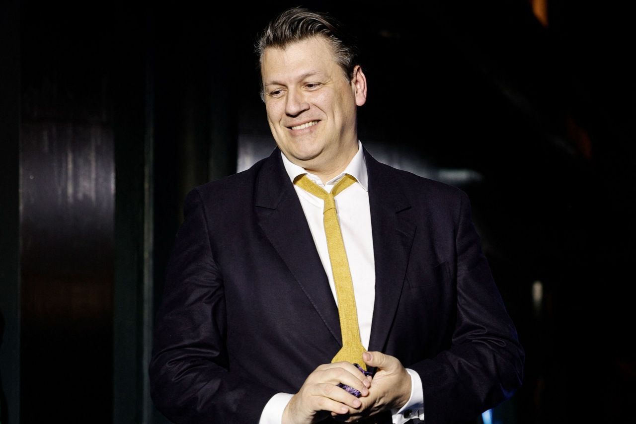 โรดริโก การ์แดง ทายาท ปิแอร์ การ์แดง พร้อมมุ่งมั่นสร้างแบรนด์ให้เข้าถึงคนรุ่นใหม่อีกครั้ง