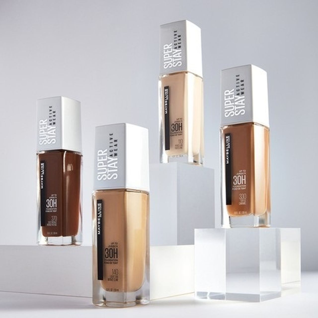 ภาพจาก IG: maybelline