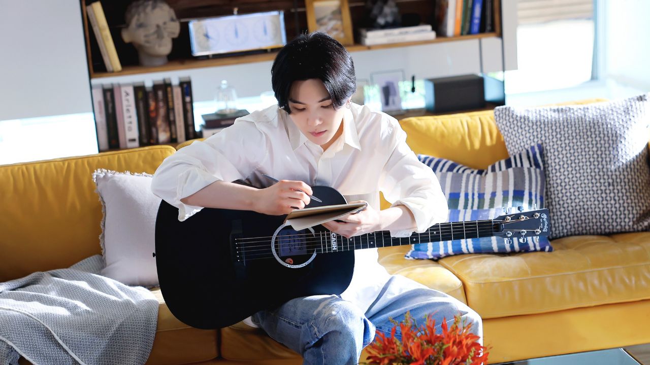 ที่มาของภาพ : เฟซบุ๊กทางการ BTS (방탄소년단)