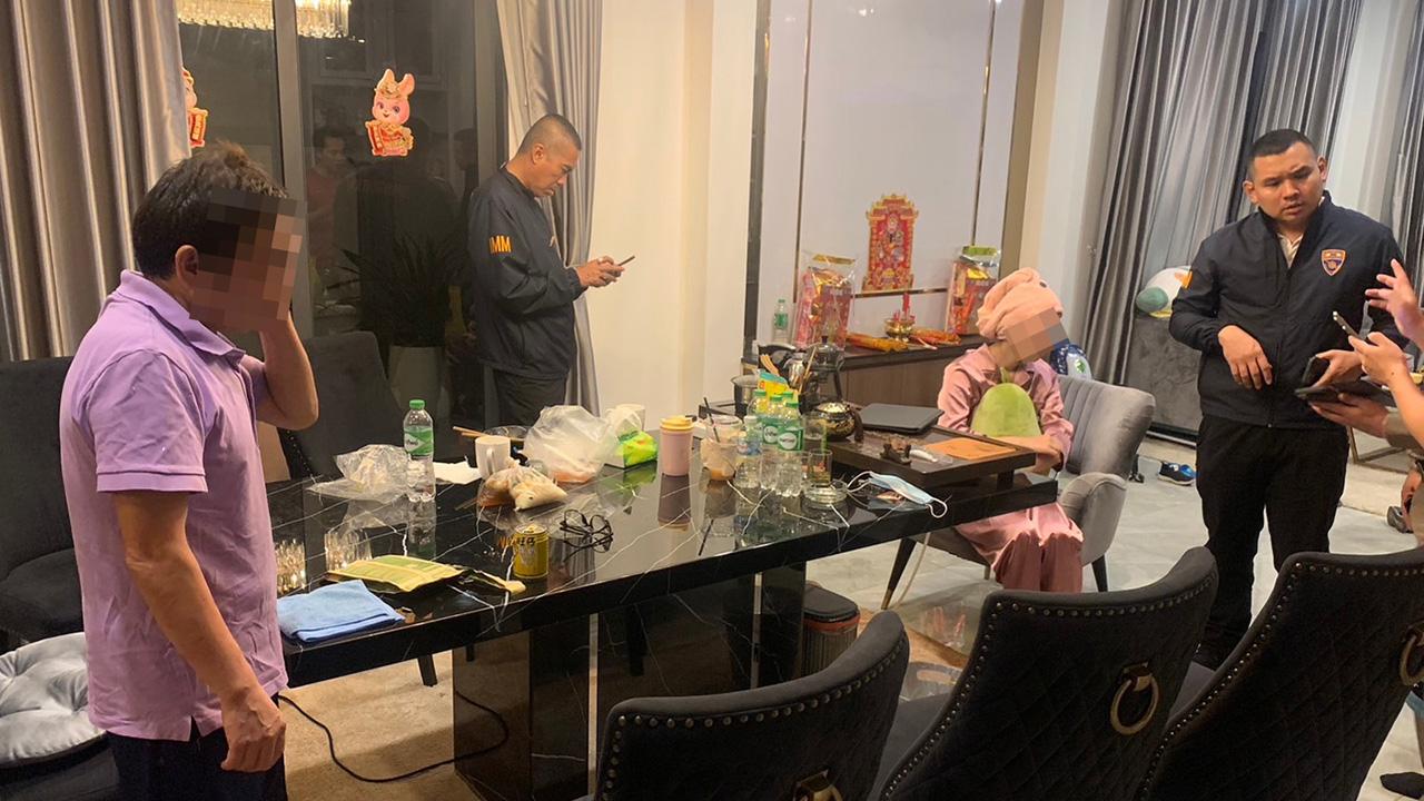 ปลอดภัยแล้ว 2 ตัวประกันจีน เหยื่อถูกอุ้มเรียกค่าไถ่ พบเดินกลับมาบ้านพักเอง