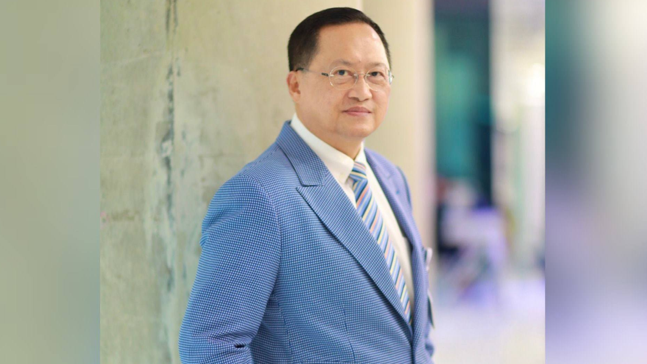 "วันชัย" ส.ว.เล่นแผลง ผวนชื่อ "รวมไทยสร้างชาติ" เป็น "รวมทาสสร้างชัย"