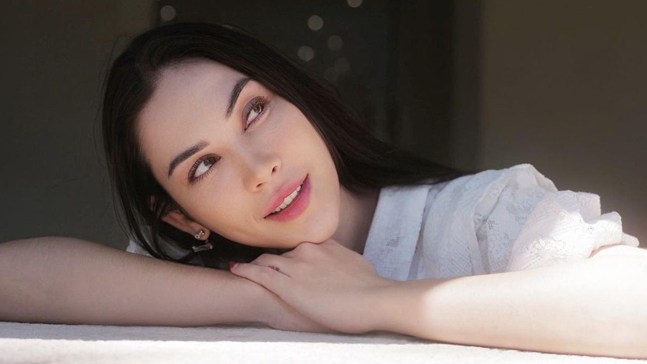 ฉลองวันเกิดอายุ 38 ปีของพี่ใหญ่ไฮโซพก-ประธานวงศ์ มีเพียงสมาชิกในครอบครัว และน้องรอง ประณัย ก็พา แต้ว-ณฐพร มาร่วมแจม ขณะที่ในไอจีก็มีเพื่อนเลิฟ แมท-ภีรนีย์ เข้ามาอวยพรด้วย.