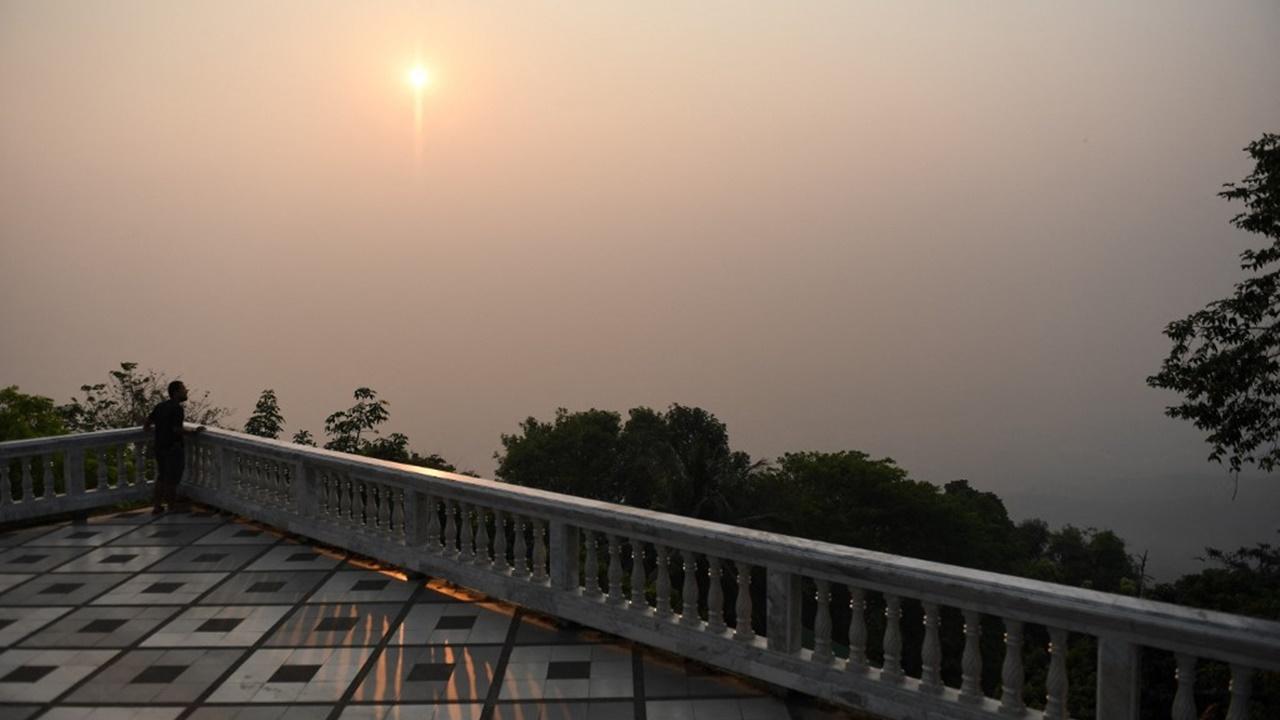 สภาพอากาศวันนี้ ไทยตอนบนอากาศเย็น ฝุ่นสะสมปานกลาง-มาก ใต้ฝนตก