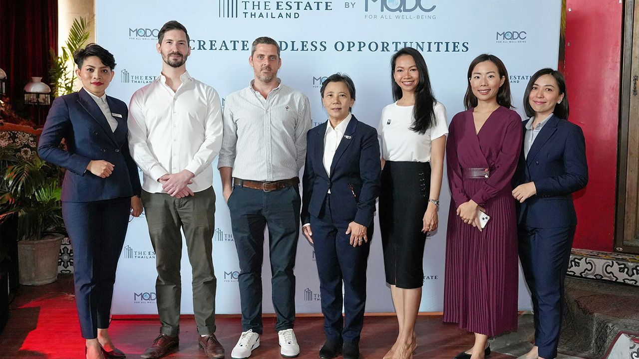 ร่วมมือกัน  -  ดร.เนตรนภิศ สุขบาง–ไนดู จัดงาน “The Estate Open House 2023” ต้อนรับพันธมิตรเพื่อร่วมขยายโอกาสทางธุรกิจการจัดการอสังหาริมทรัพย์แบบครบวงจร โดยมี ผกาวดี จิตติธีระนนท์ และ จันทนา รวยรินเสาวรส มาร่วมงานด้วย ที่ฟลาเมงโก แบงคอก เอ็มควอเทียร์ วันก่อน.