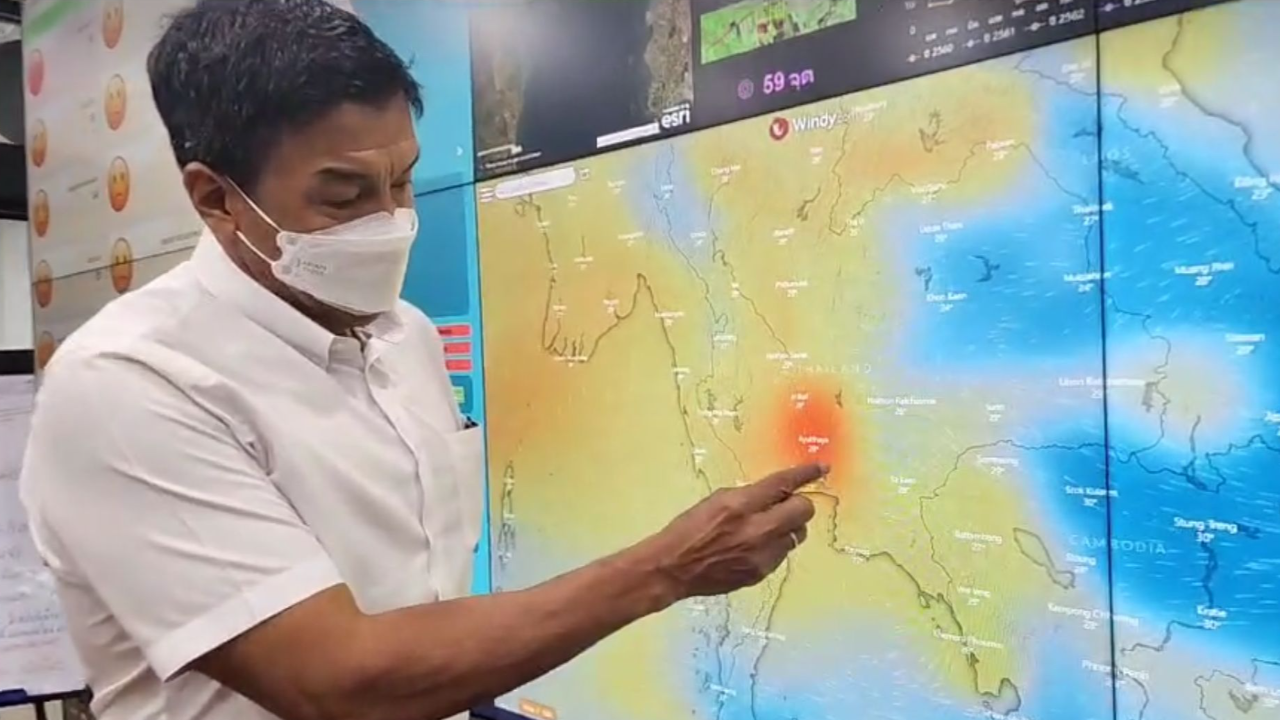 “ชัชชาติ” ชี้ ลมใต้ หอบฝุ่นขึ้นเหนือ กทม.ดีขึ้น PM 2.5 เกิน 70 พื้นที่