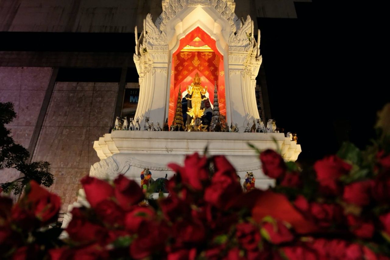 พระตรีมูรติ เซ็นทรัลเวิลด์