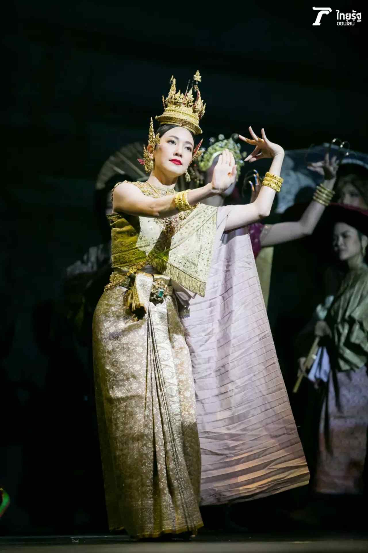 นุ่น วรนุช ในงานราตรีศรีอโยธยามิวสิกคัลเธียเตอร์โชว์ เมืองไทยรัชดาลัยเธียเตอร์ ธันวาคม 2560
