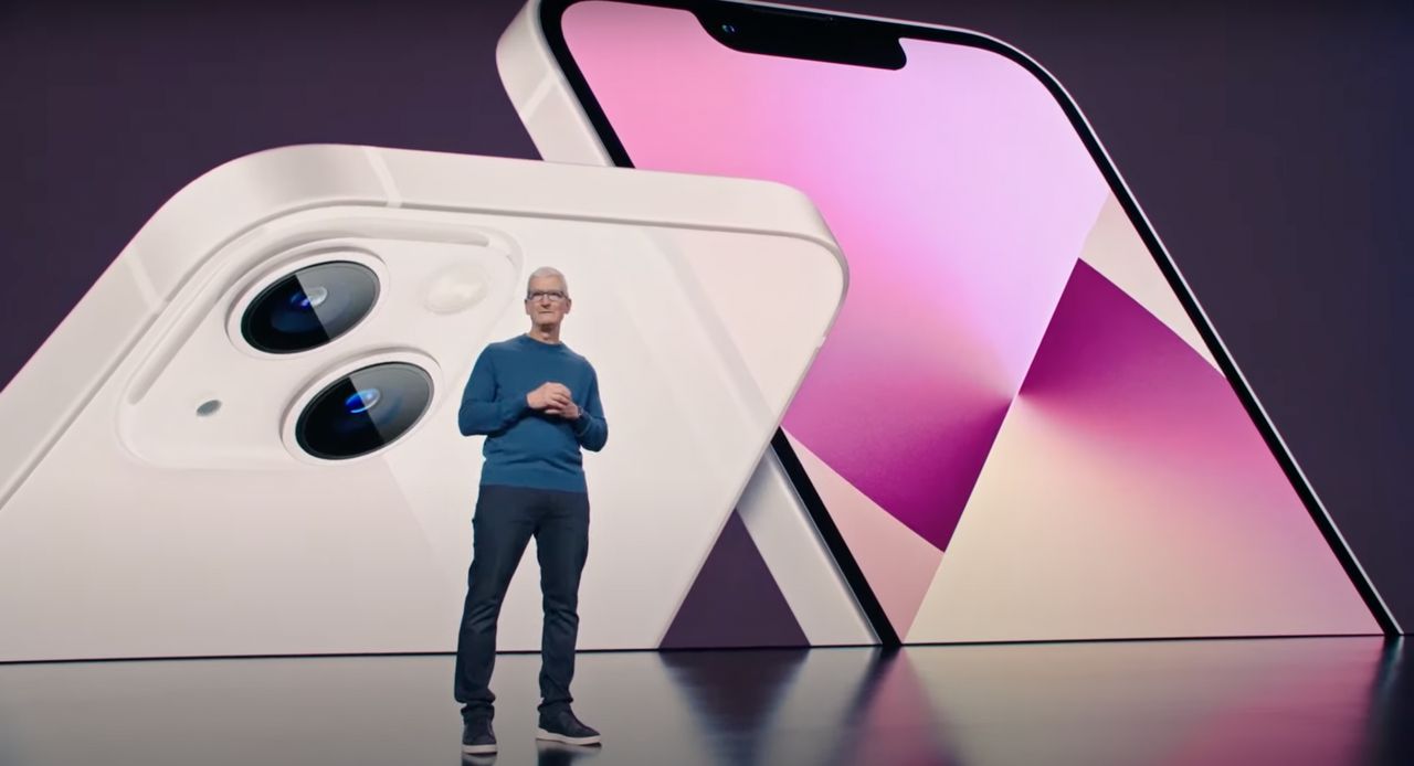 ทิม คุก ขณะบรรยายก่อนปิดงานเปิดตัว iPhone 13