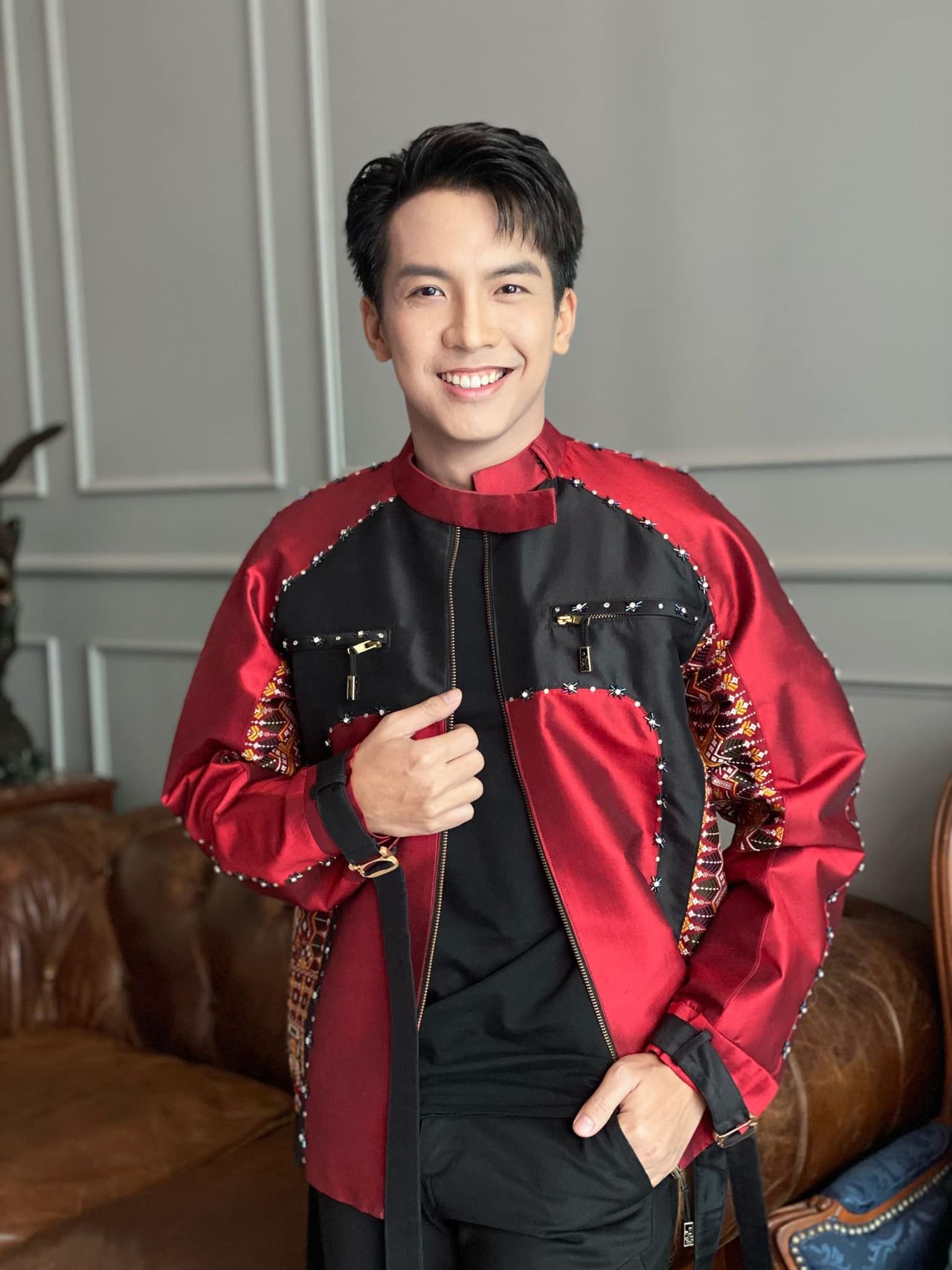 เต๋า ภูศิลป์ ขอบคุณภาพจากเพจ Tao Phusilpa