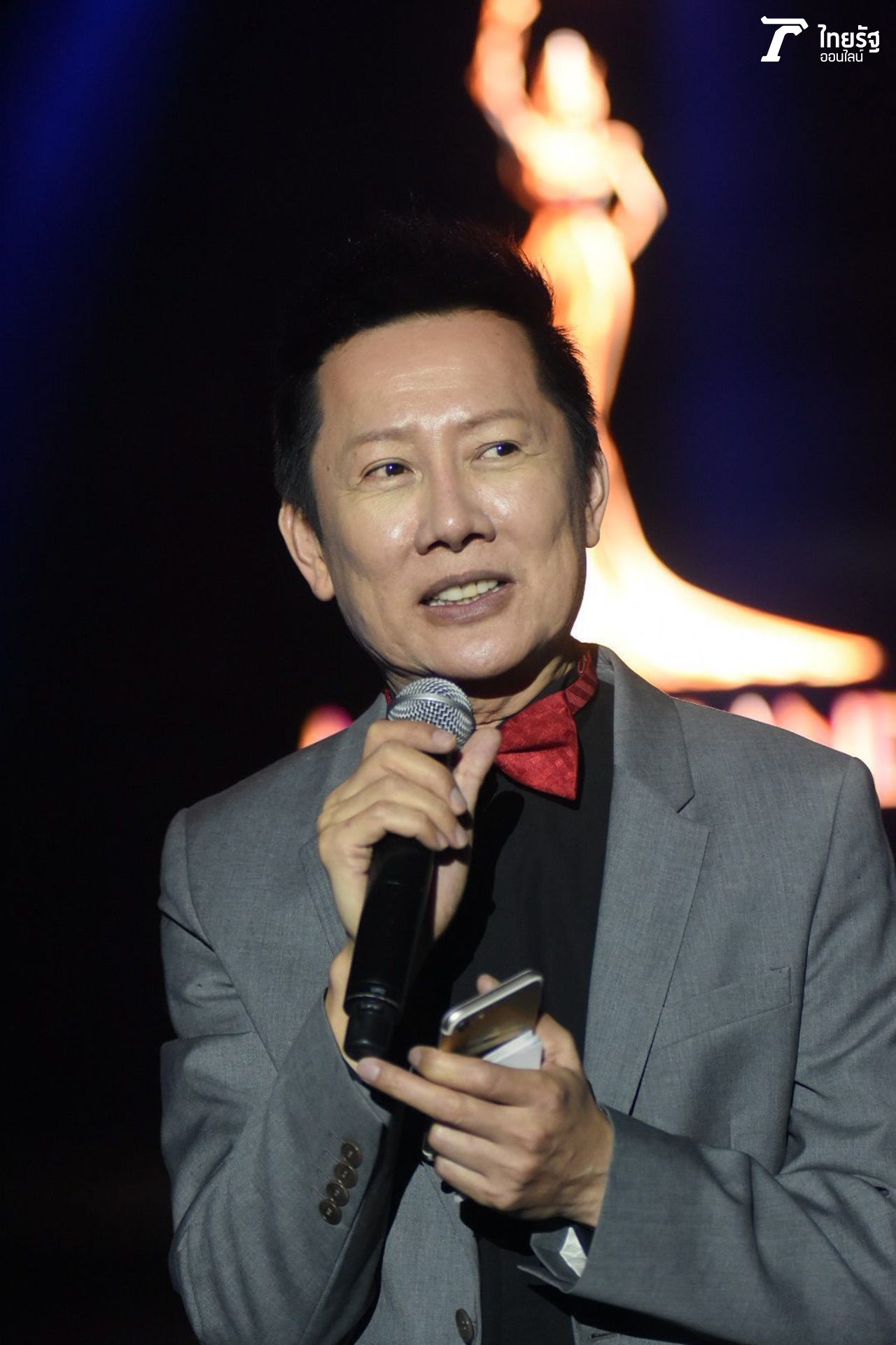 ณวัฒน์ อิสรไกรศีล