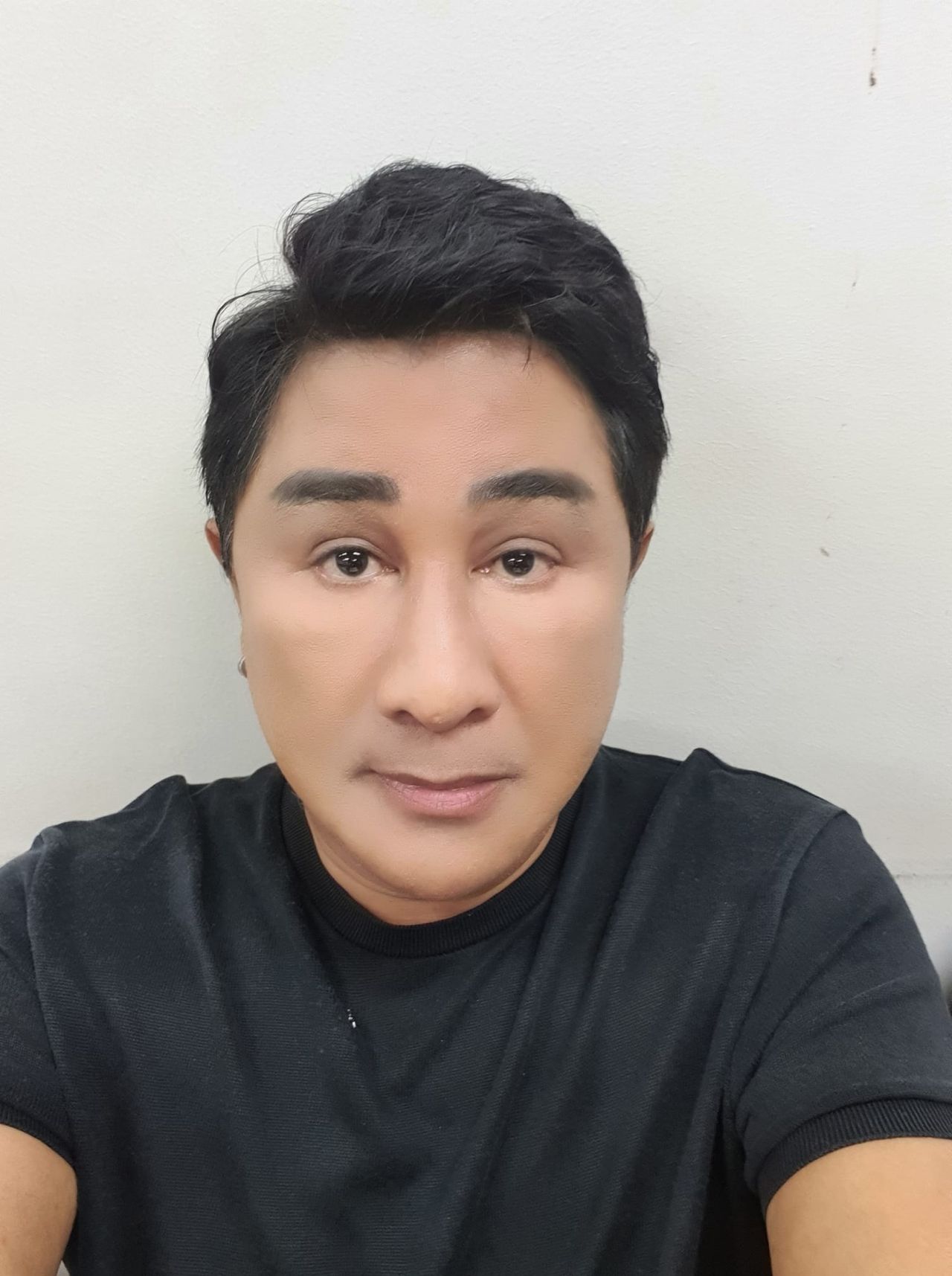 เอกชัย ศรีวิชัย ขอบคุณภาพจากเฟซบุ๊ก บุญรอบ ศรีวิชัย