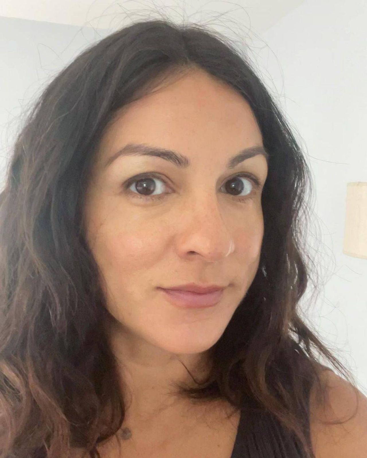 โม้นา ราโมน่า ขอบคุณภาพจากไอจี @ramonazanolari