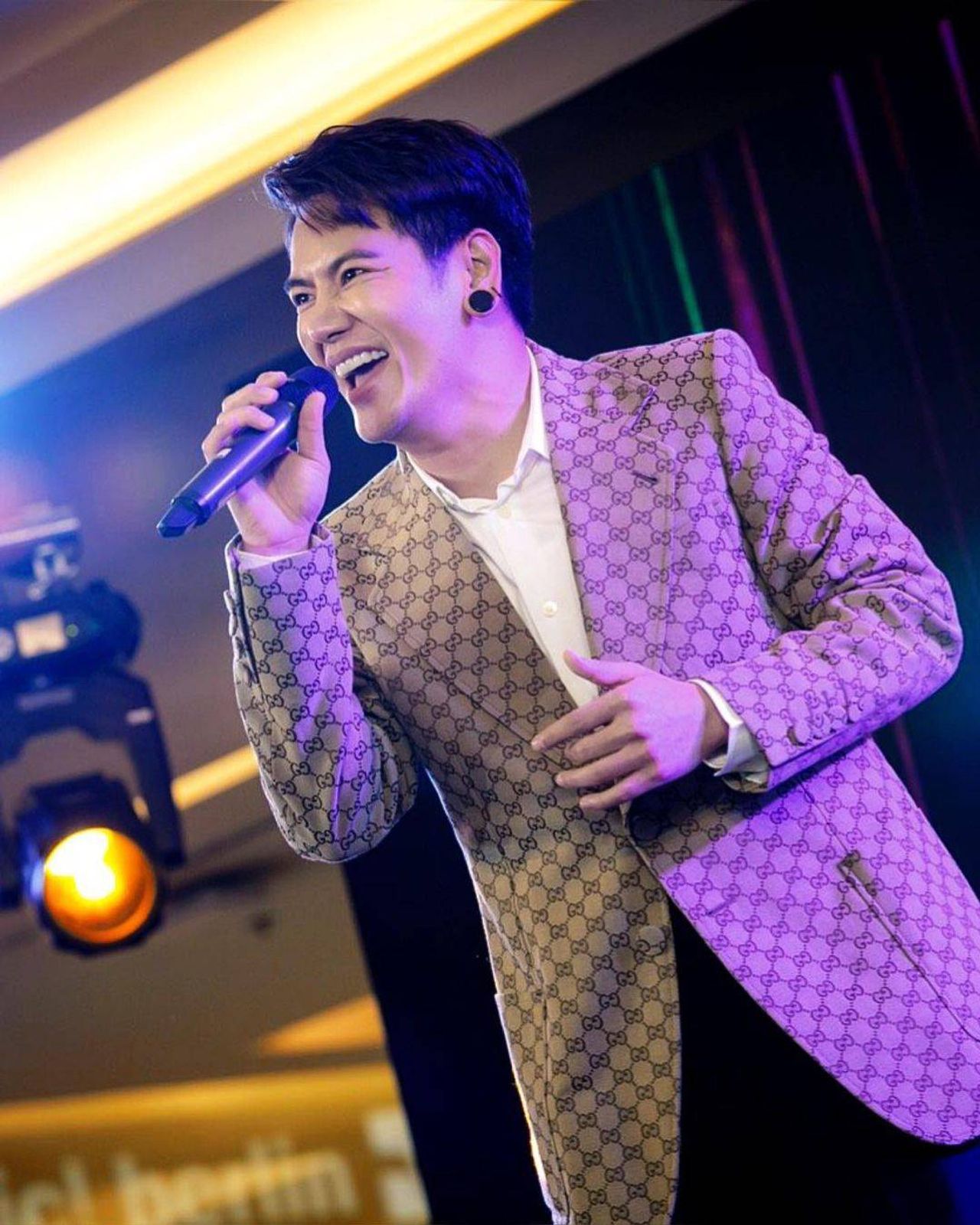 อ๊อฟ ปองศักดิ์ ขอบคุณภาพจากไอจี @aofpongsak