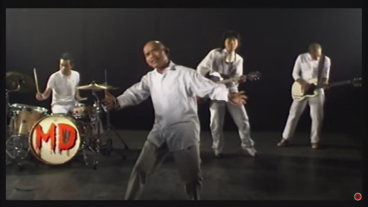 ขอบคุณภาพจากยูทูบแชนแนล Bakery Music [ Official ]