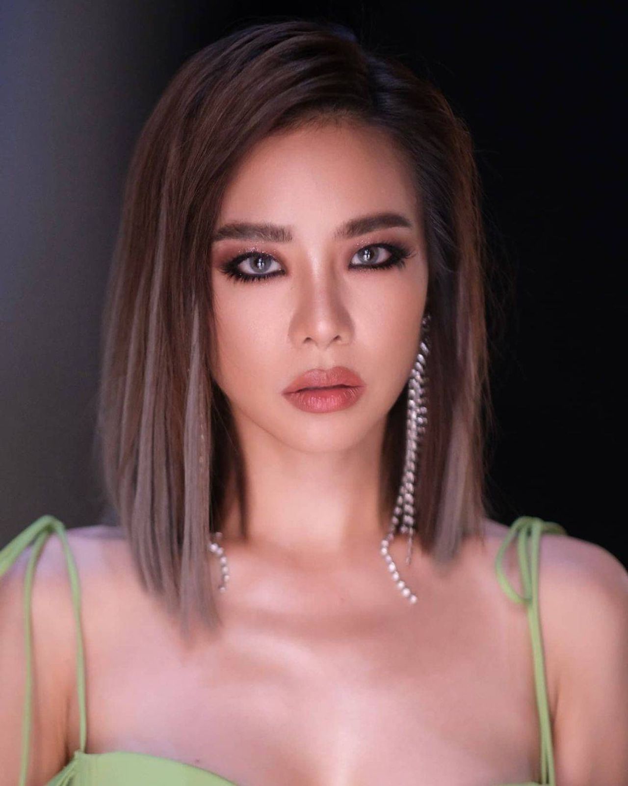 คริส หอวัง ขอบคุณภาพจากไอจี @crishorwang