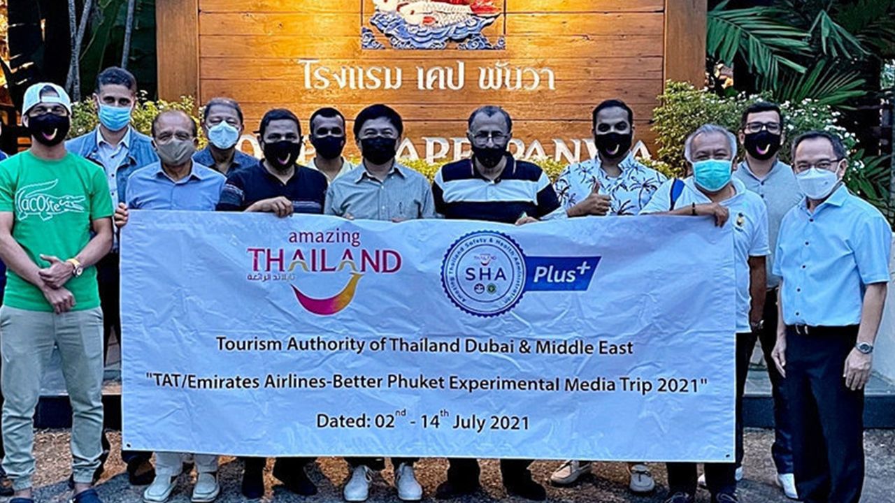 เวลคัม ภูมิภัทร นาวานุเคราะห์, แอนเดรส รูบิโอ จากโรงแรมเคป พันวา ภูเก็ต และ วราวุธ ภู่อภิญญา ทูตไทยประจำกรุงอาบูดาบี ให้การต้อนรับ นิติ วงษ์วิชาสวัสดิ์ พร้อมคณะนักท่องเที่ยวประเทศสหรัฐอาหรับเอมิเรตส์ ในโครงการภูเก็ต แซนด์บ็อกซ์ ที่โรงแรมเคป พันวา ภูเก็ต วันก่อน.