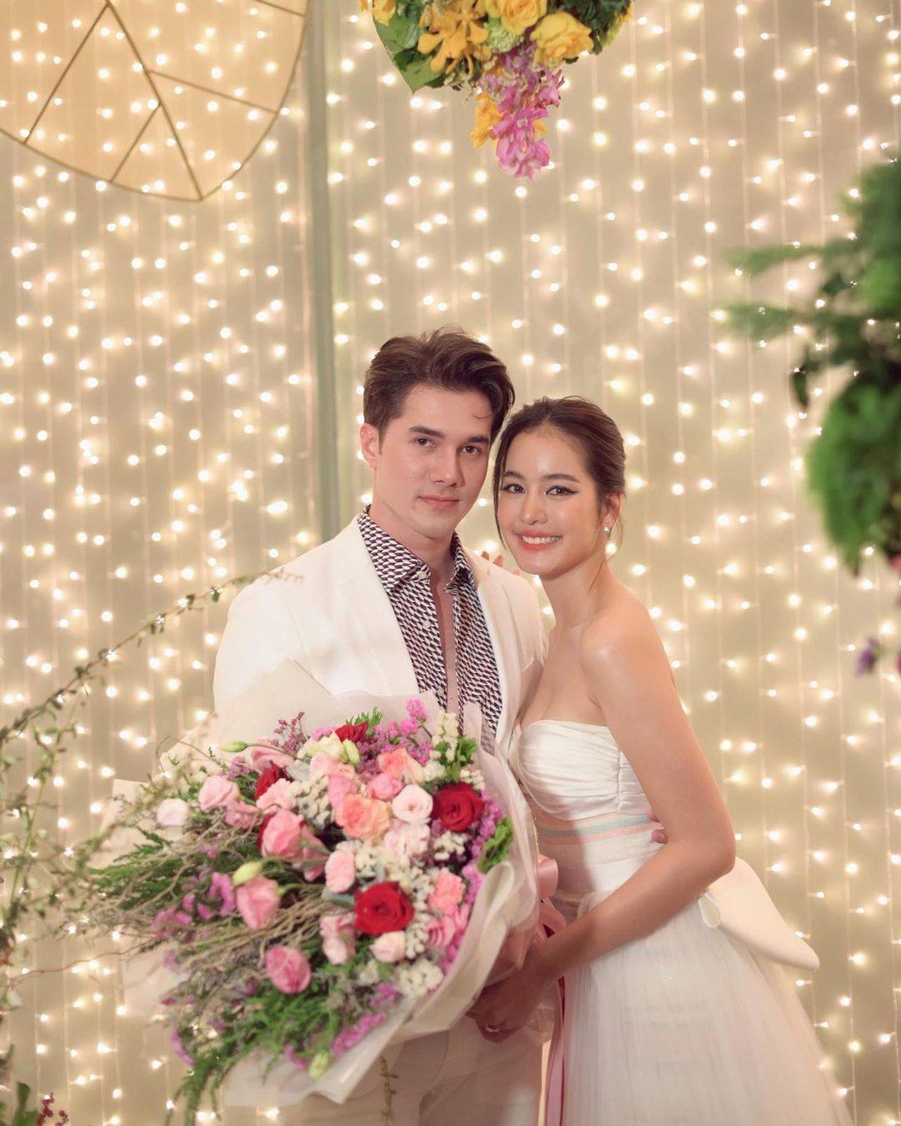 มิกค์-โบว์ ขอบคุณภาพจากไอจี @mik_thongraya