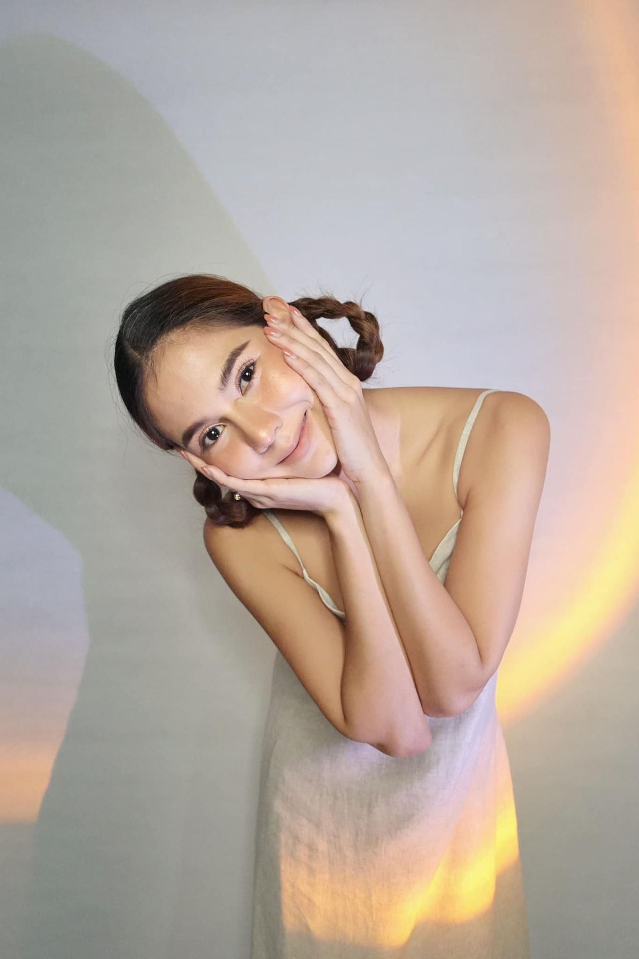 หมิว สิริลภัส ขอบคุณภาพจากเฟซบุ๊ก Sirilapas Kongtrakarn