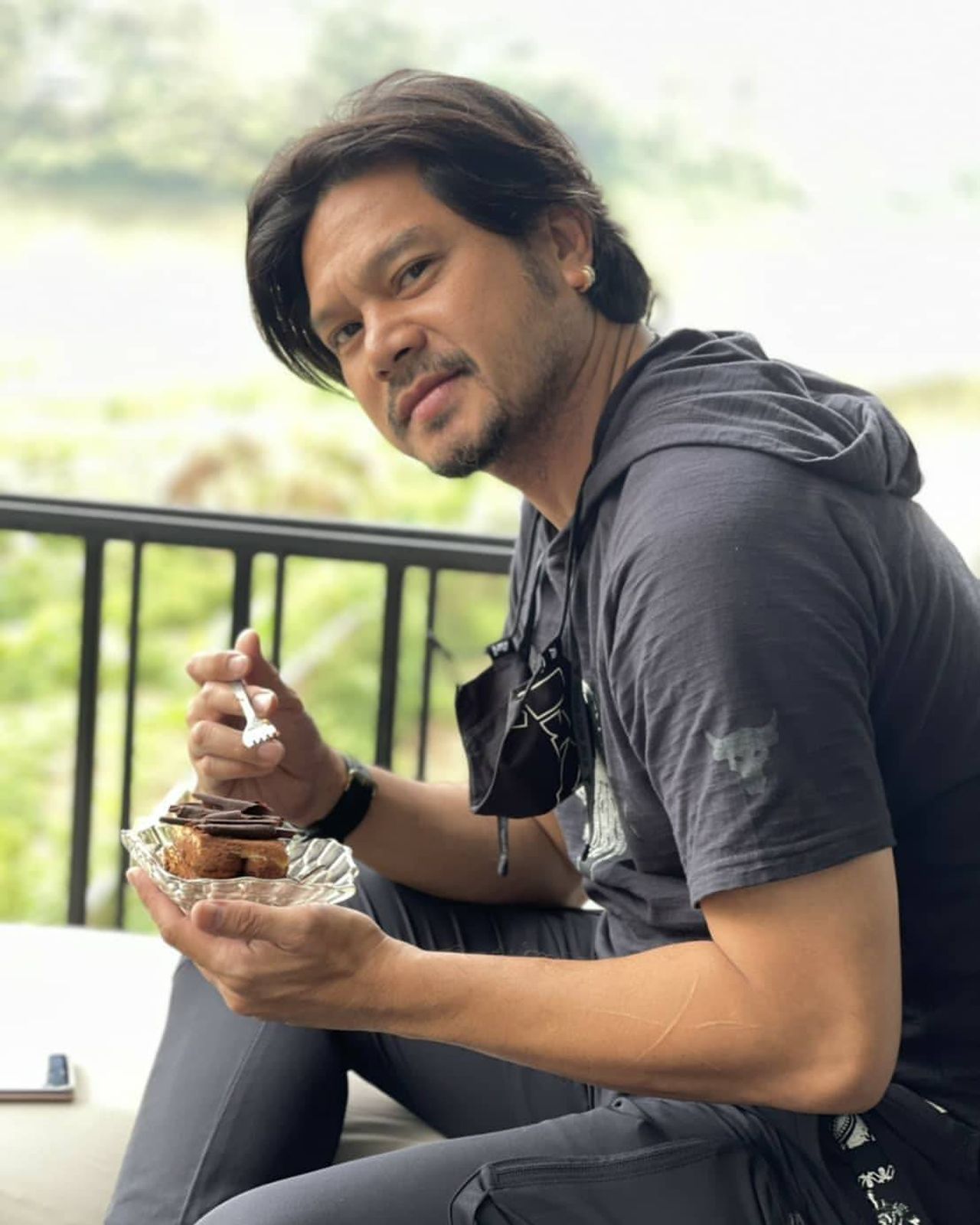 เต๋า สมชาย ขอบคุณภาพจากไอจี @somchai_khemglad