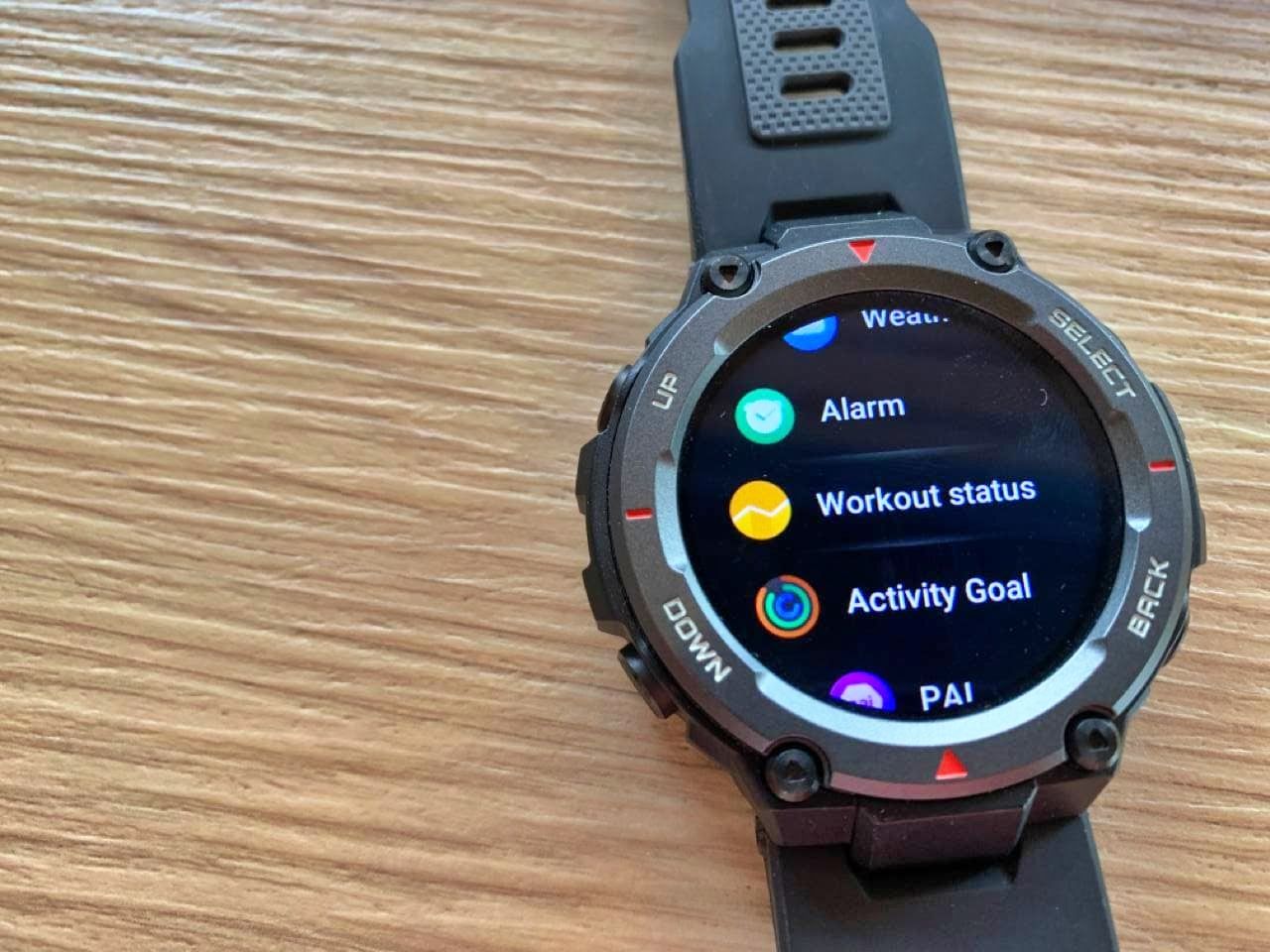Amazfit T-Rex Pro รองรับการออกกำลังกายกว่า 100 รูปแบบ