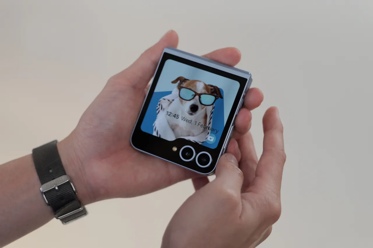 เปิดสเปก Samsung Galaxy Z Flip 6 สมาร์ทโฟนจอพับ รุ่นอัปเกรดปี 2567 เติมคุณภาพสุดพรีเมียม