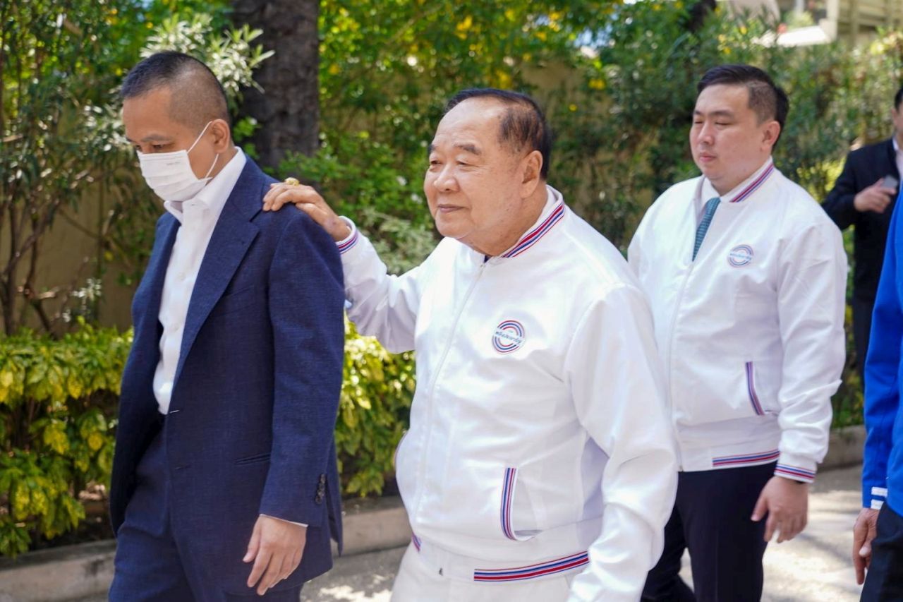 พล.อ.ประวิตร วงษ์สุวรรณ สส.บัญชีรายชื่อ หัวหน้าพรรคพลังประชารัฐ