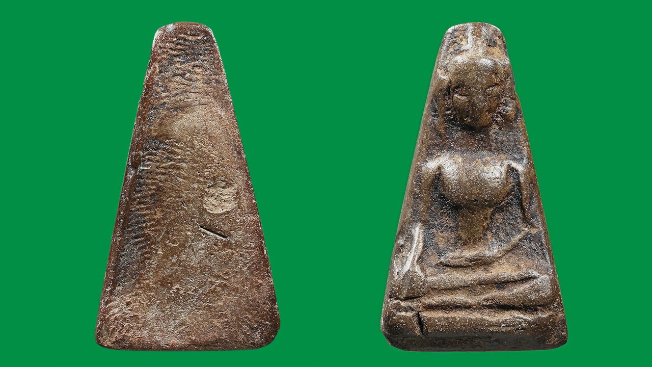 พระผงสุพรรณ พิมพ์หน้าแก่ วัดพระศรีรัตนมหาธาตุ ของกำนันมานะ คงวุฒิปัญญา.