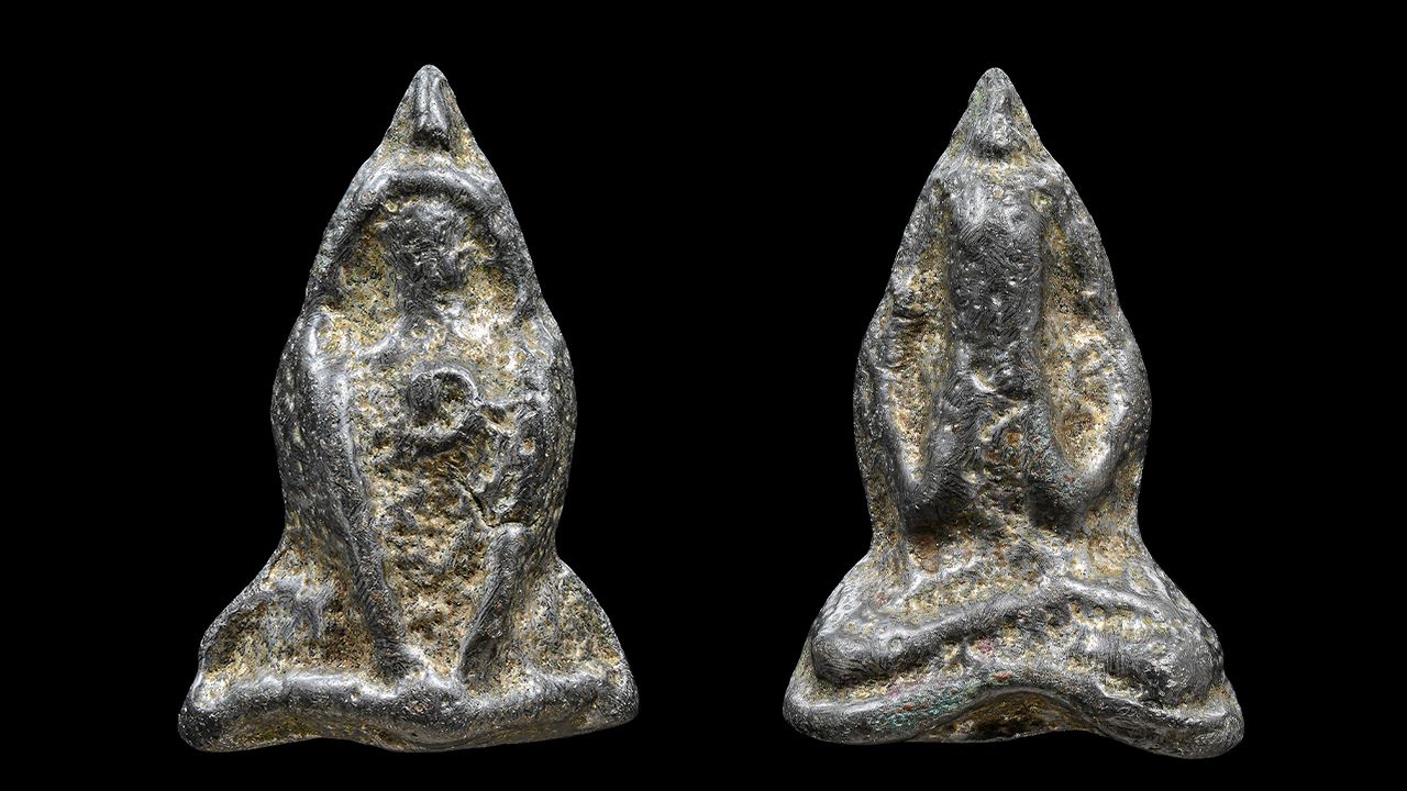 พระปิดตา พิมพ์เขียด กรุวัดท้ายย่าน ของอิทธิ ชวลิตธำรง.