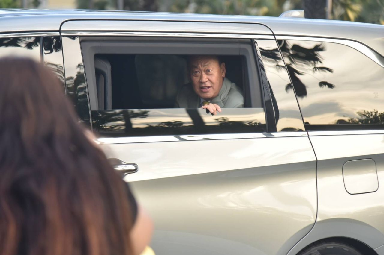 เศรษฐา ทวีสิน นายกรัฐมนตรี